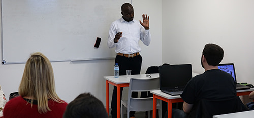 Mamadou Diouf, CEO-Fondateur de SensDigital Mamadou Diouf, CEO-Fondateur de SensDigital