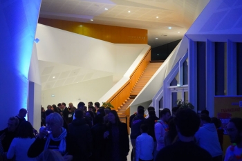 ESG Bordeaux - Business Game ESG Bordeaux - Business Game