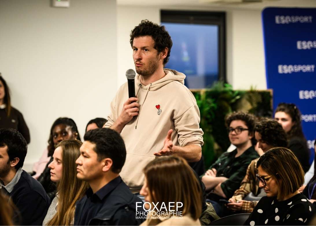 L’ESG Dijon accueille le Cercle Com sur le recrutement en communication : marché en tension, attentes des entreprises et conseils pour les étudiants.